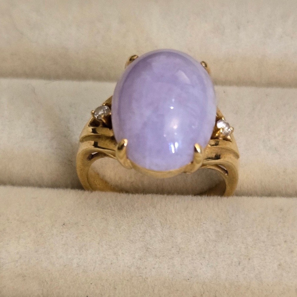 Stunning Lavender Jade Solitaire Ring - image 2